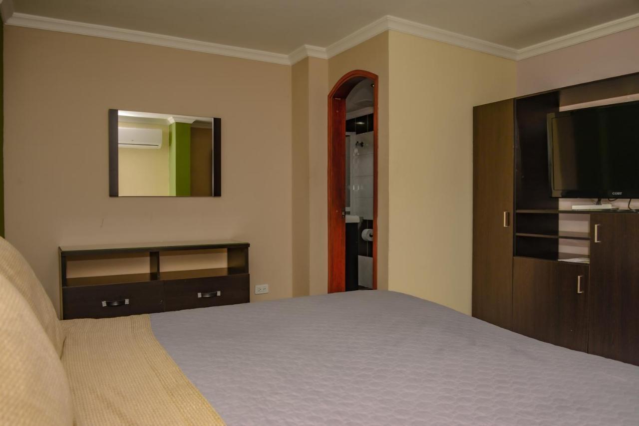 Calle 8 Suites เมเดยิน ภายนอก รูปภาพ