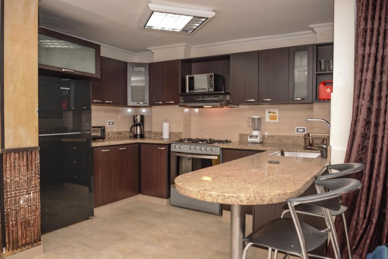 Calle 8 Suites เมเดยิน ภายนอก รูปภาพ